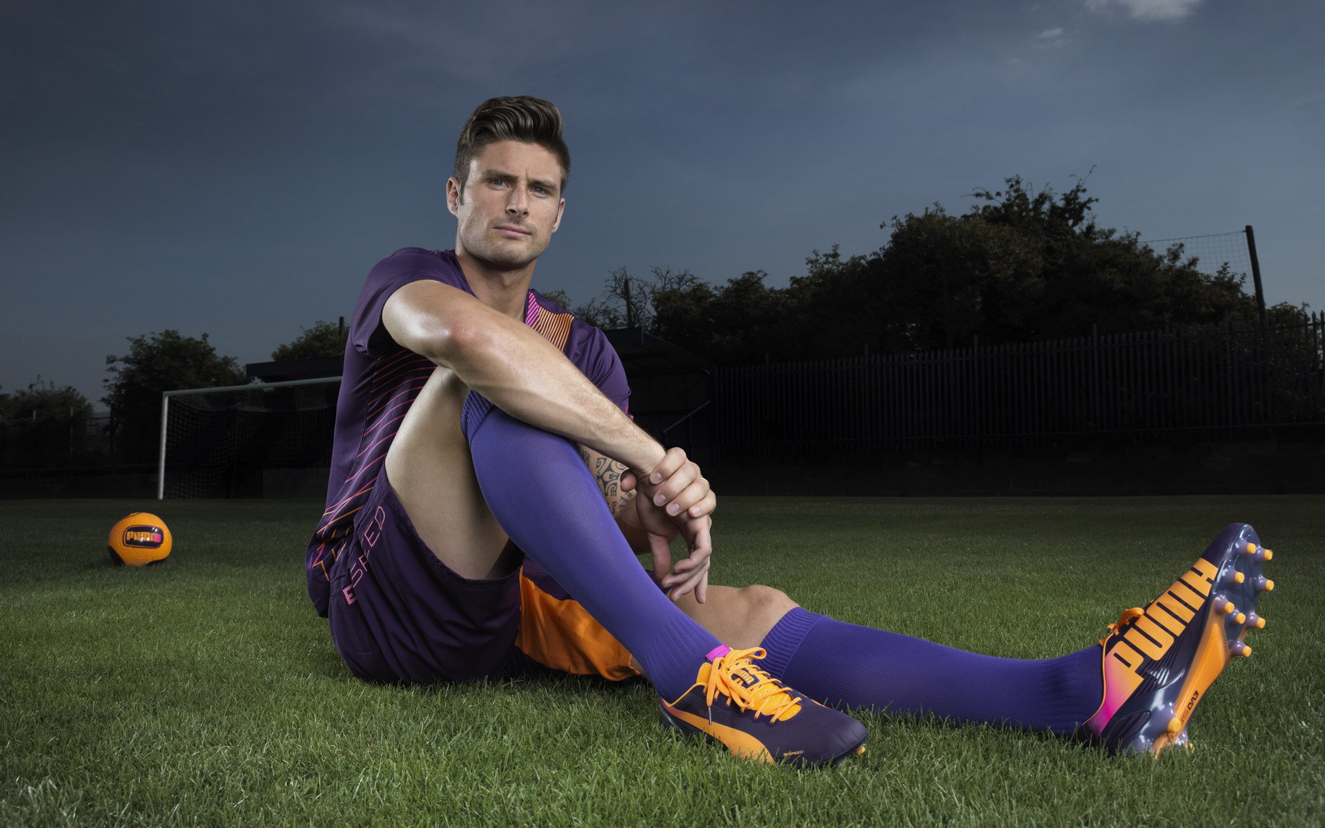 职业联赛增加球员场外行为管理指导推动职业规范